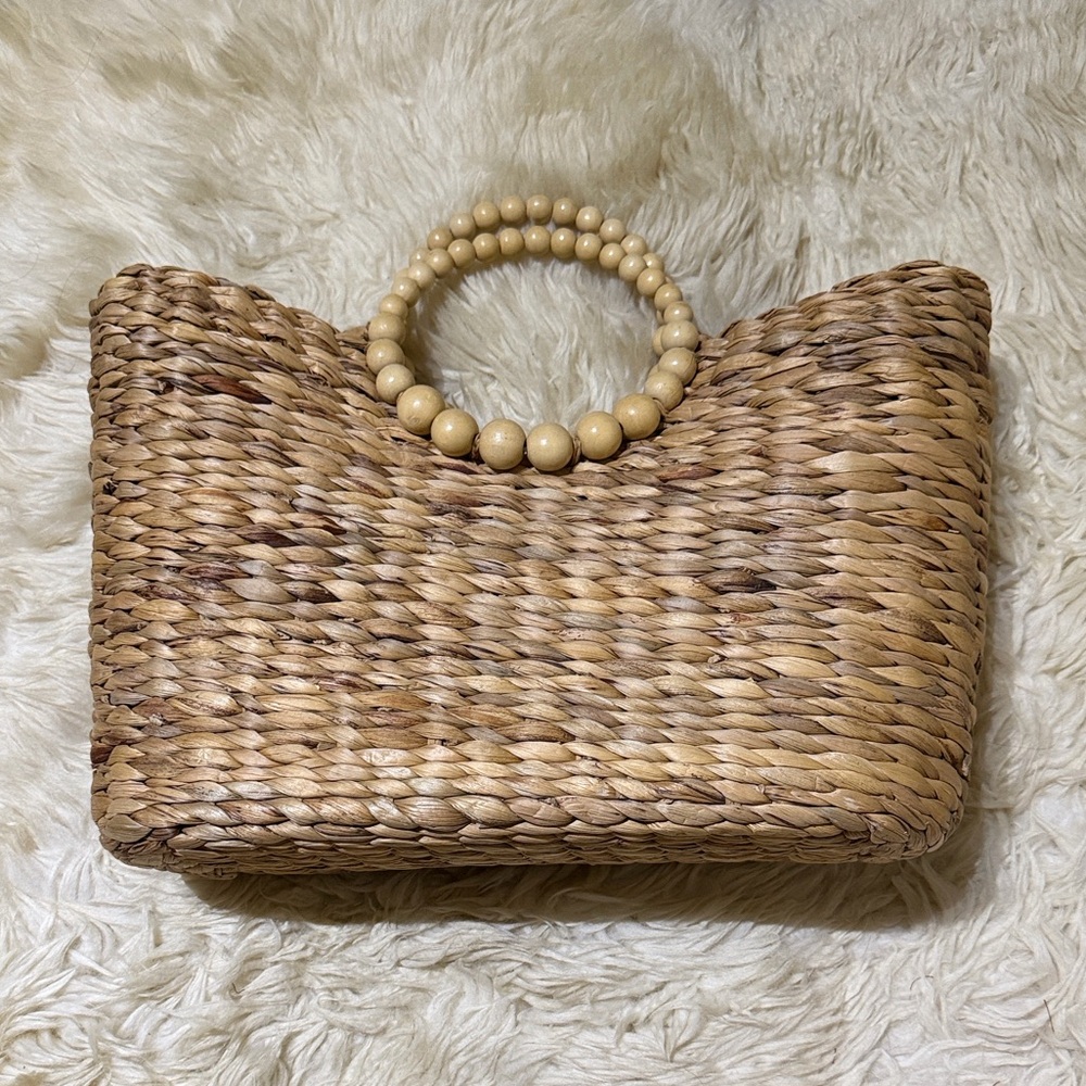 Natural Woven Tote Bag with Wooden Handles
